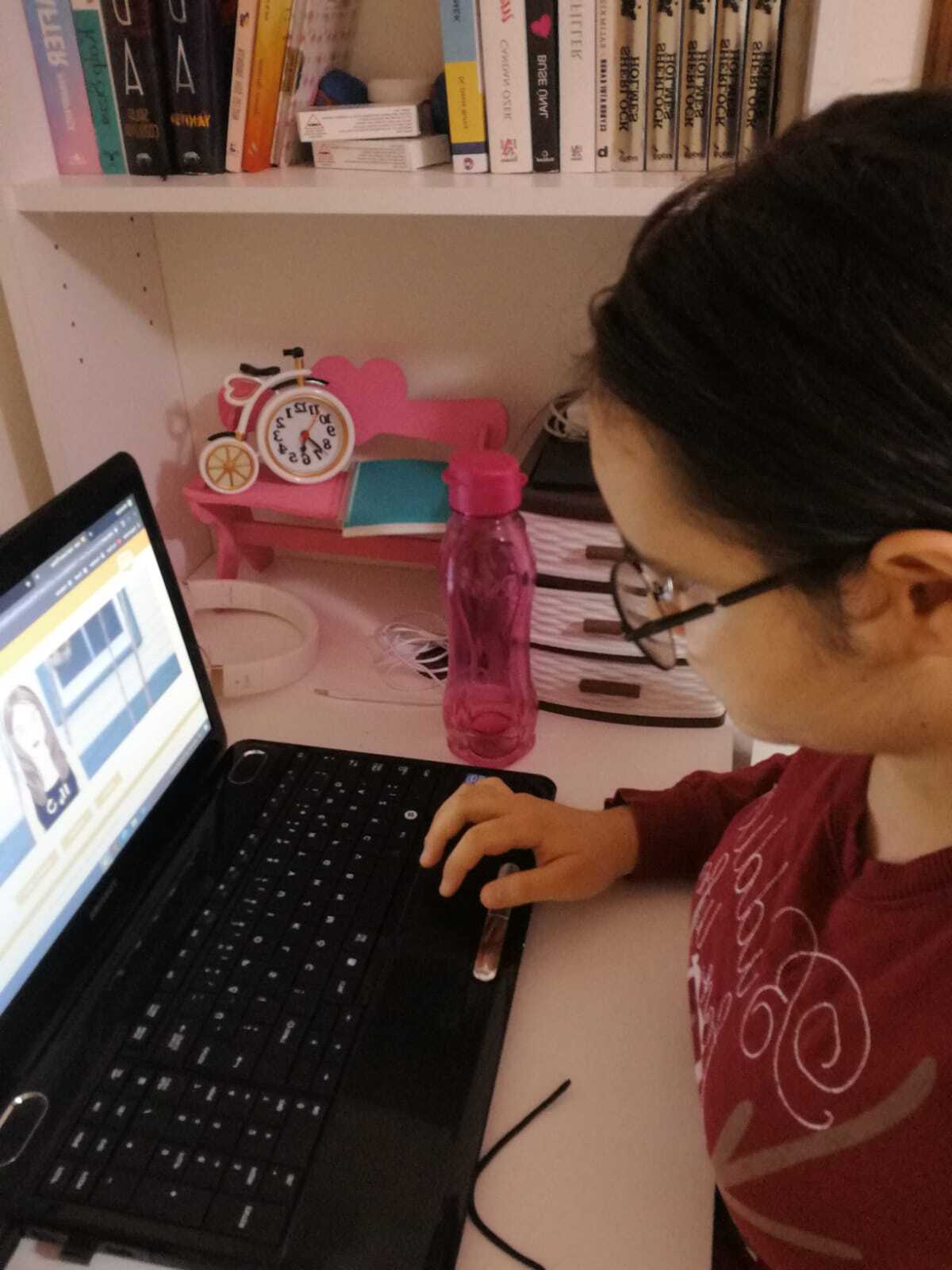I LEARN WITH TECHNOLOGY by Nurcan - Illustrated by SATI KADIN MTAL - Ourboox.com