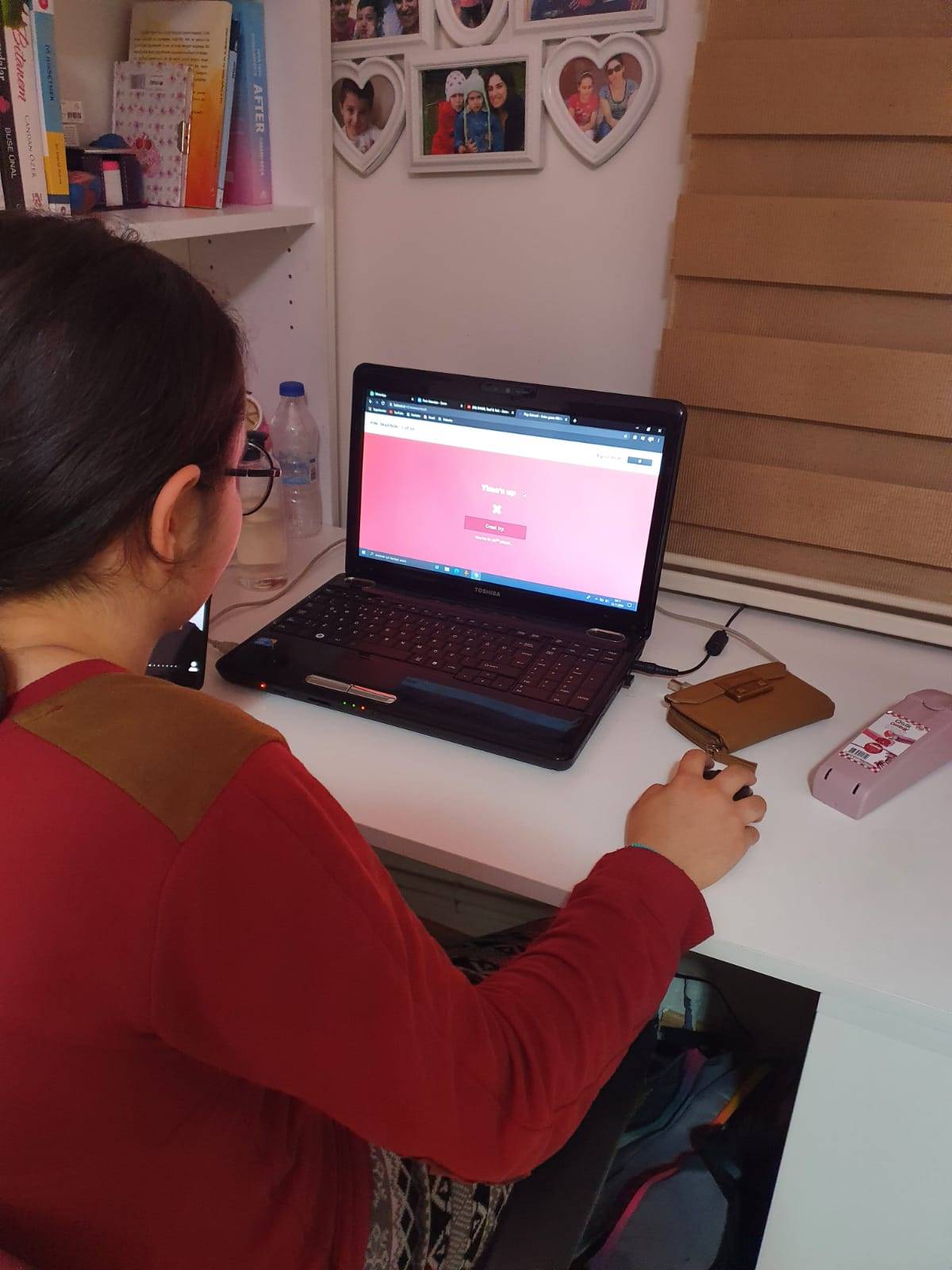 I LEARN WITH TECHNOLOGY by Nurcan - Illustrated by SATI KADIN MTAL - Ourboox.com