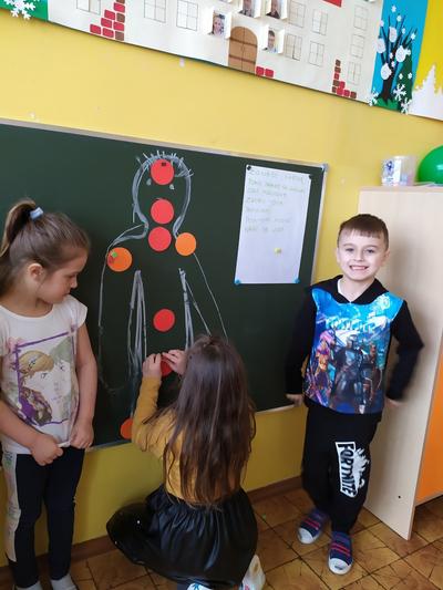Rady na złość by Anna - Illustrated by Członkowie projektu eTwinning - Ourboox.com