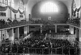ELLIS ISLAND, THE PAST WITHIN THE PRESENT by Caroline Gaudin - Ourboox.com
