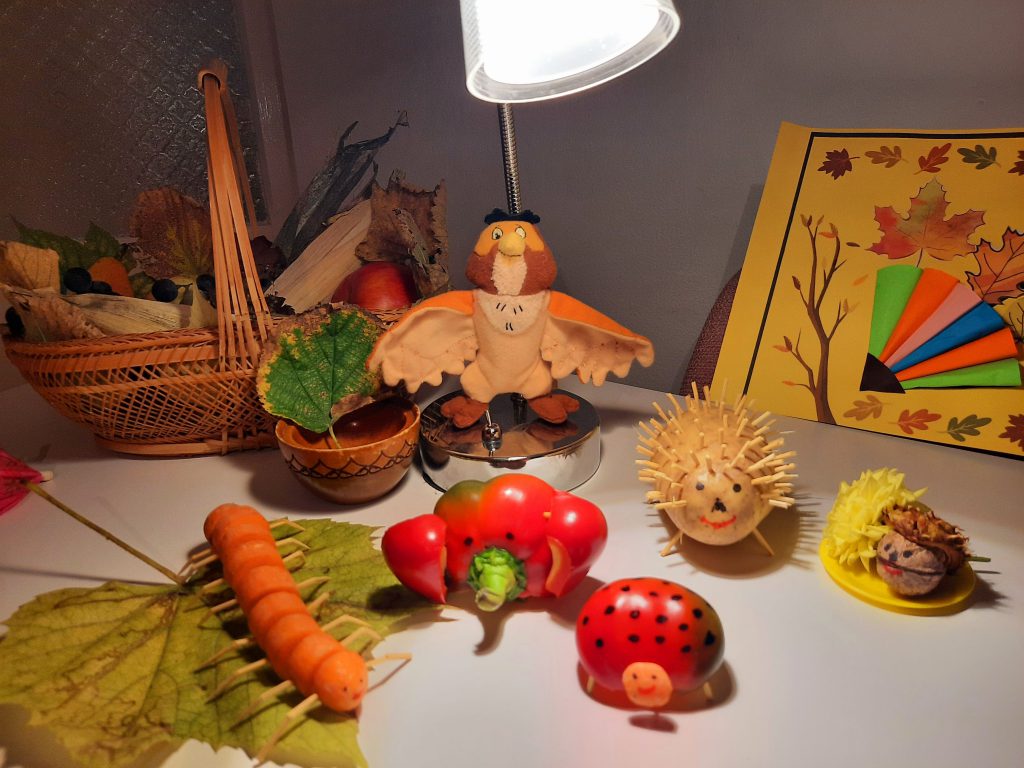 Anotimpurile prin ochi de copil by Gheorghe Daria Maria - Illustrated by Gheorghe Daria - Ourboox.com