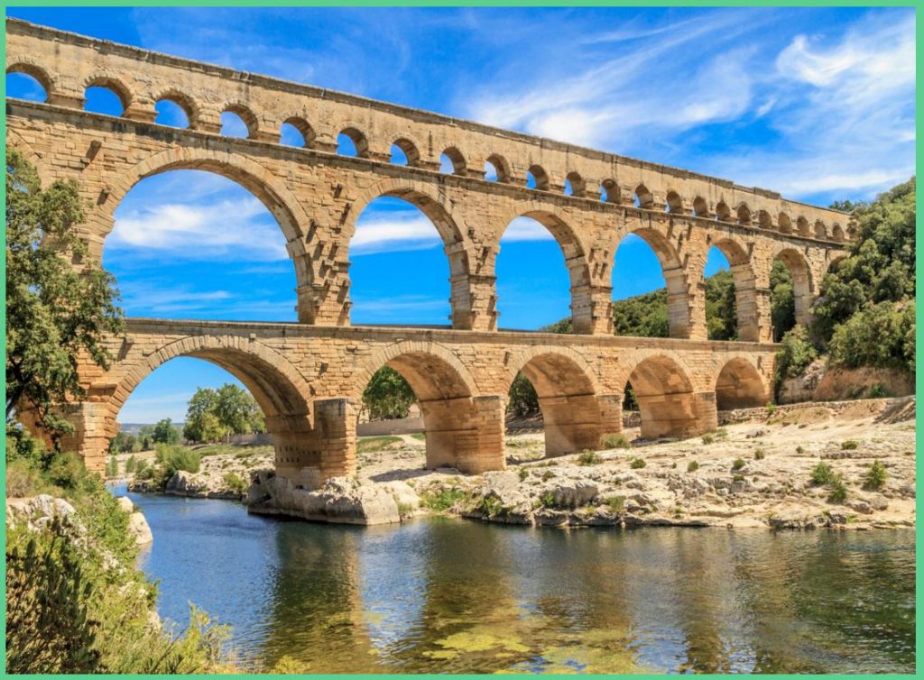 Hello world by Discover Europe - Ourboox.com