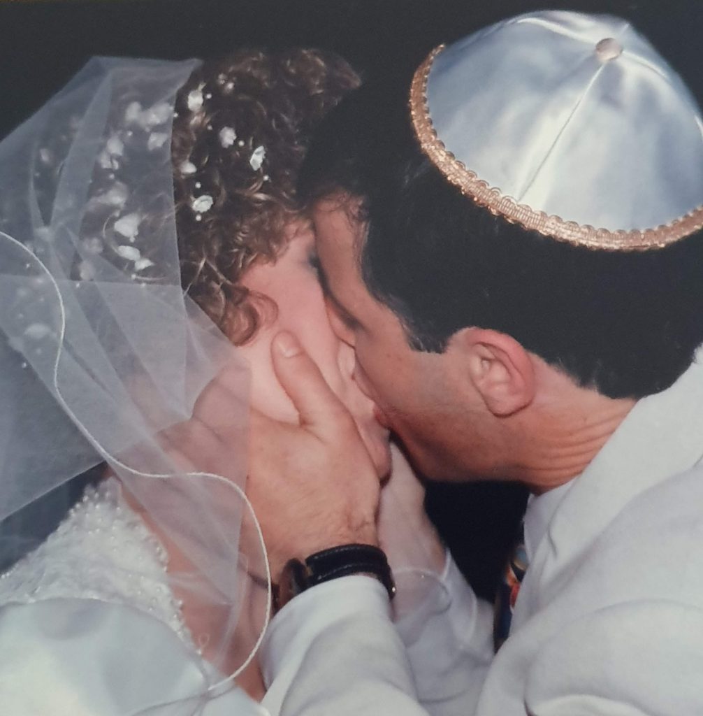 שירה by Sarit Zamir Shafir - Ourboox.com שירה by Sarit Zamir Shafir - Ourboox.com