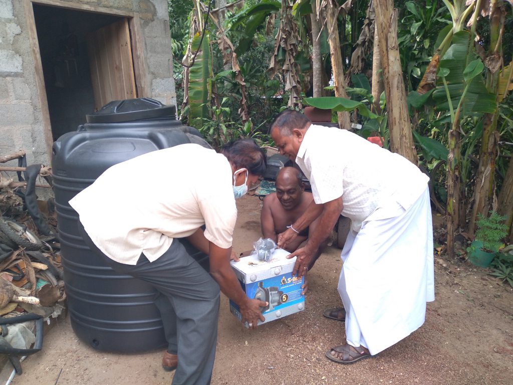 ජල ටැංකියක් හා මෝටරය ලබා දීම ජල ටැංකියක් හා මෝටරය ලබා දීම