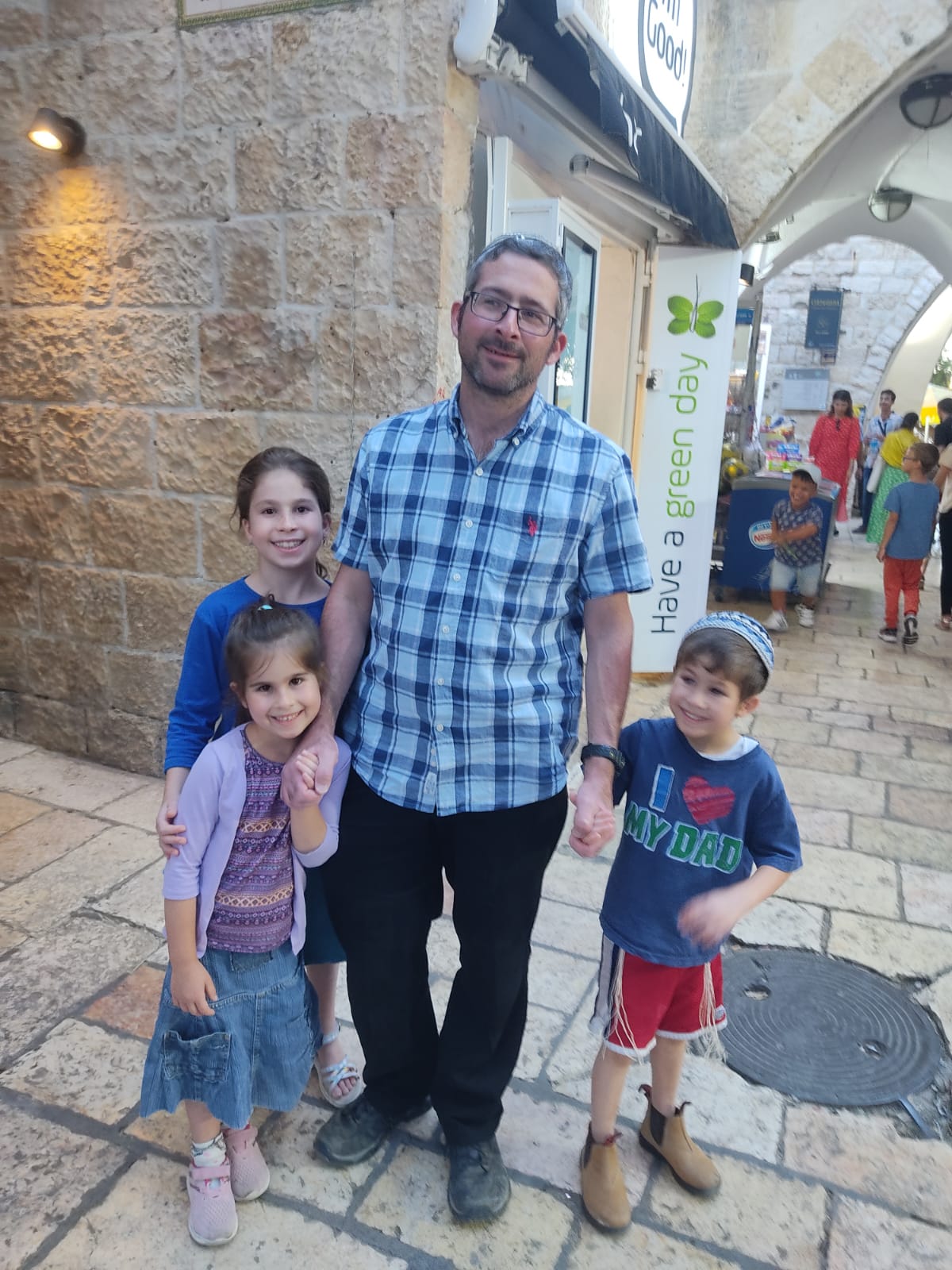 ספר הזכרונות של משפחת קין! by tamar - Ourboox.com