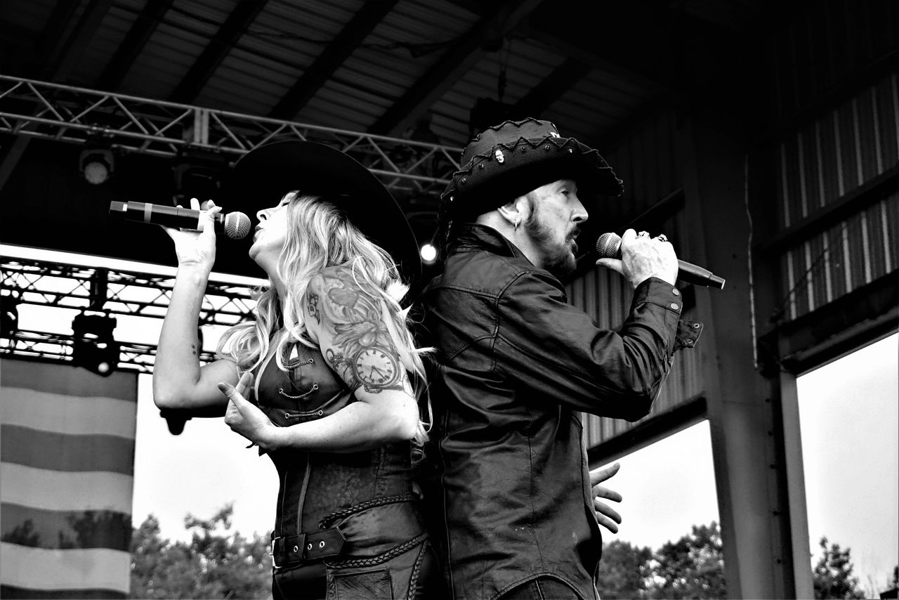 LONG LIVE COUNTRY MUSIC