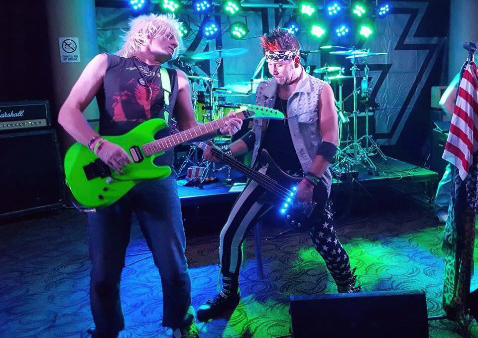 Australian GNR Show/Poison Us