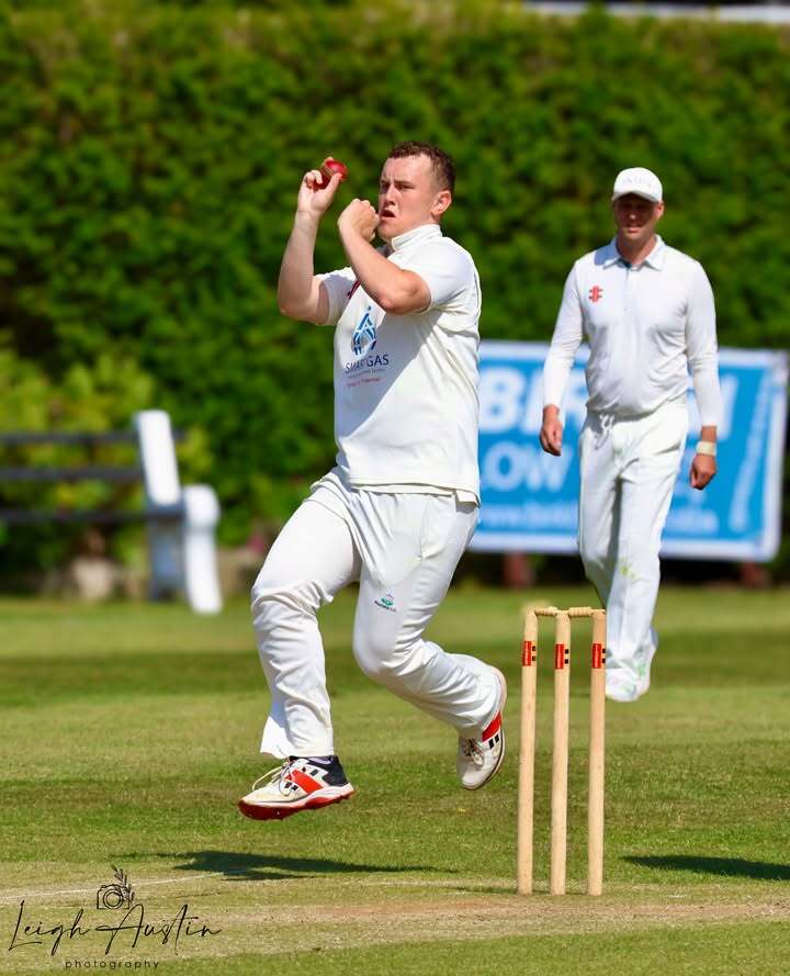 Marske's Matthew Austin in action at home to Billingham [pic:Leigh Austin Photography]