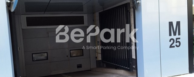 Parking à louer à Bruxelles, proche Rue de la Loi