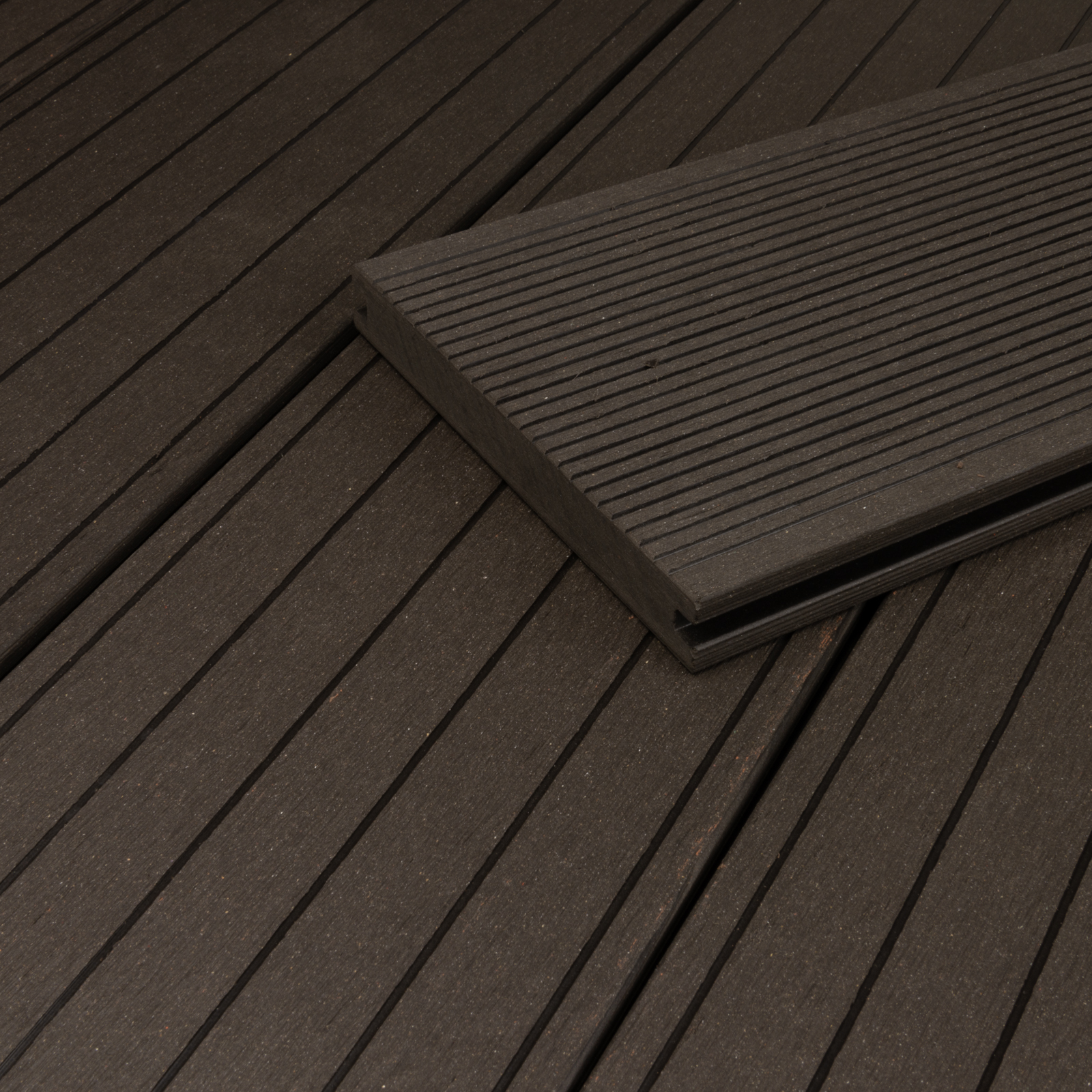 30 m² BPC Terrassendielen 2,90m Grau Terrassenholz Terrassendeck Dielen Holz WPC