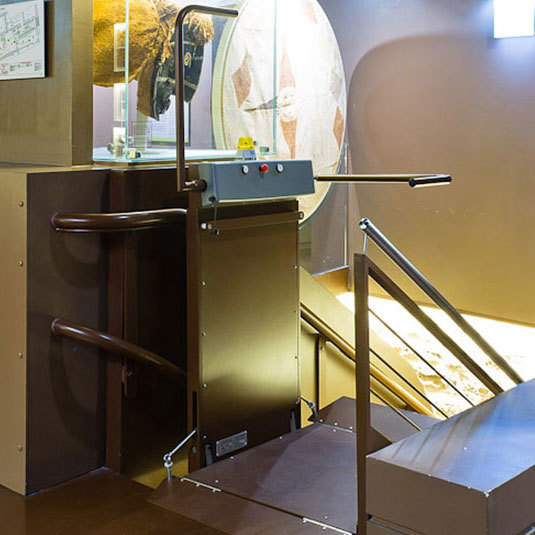 Stairlift Public 2S 4