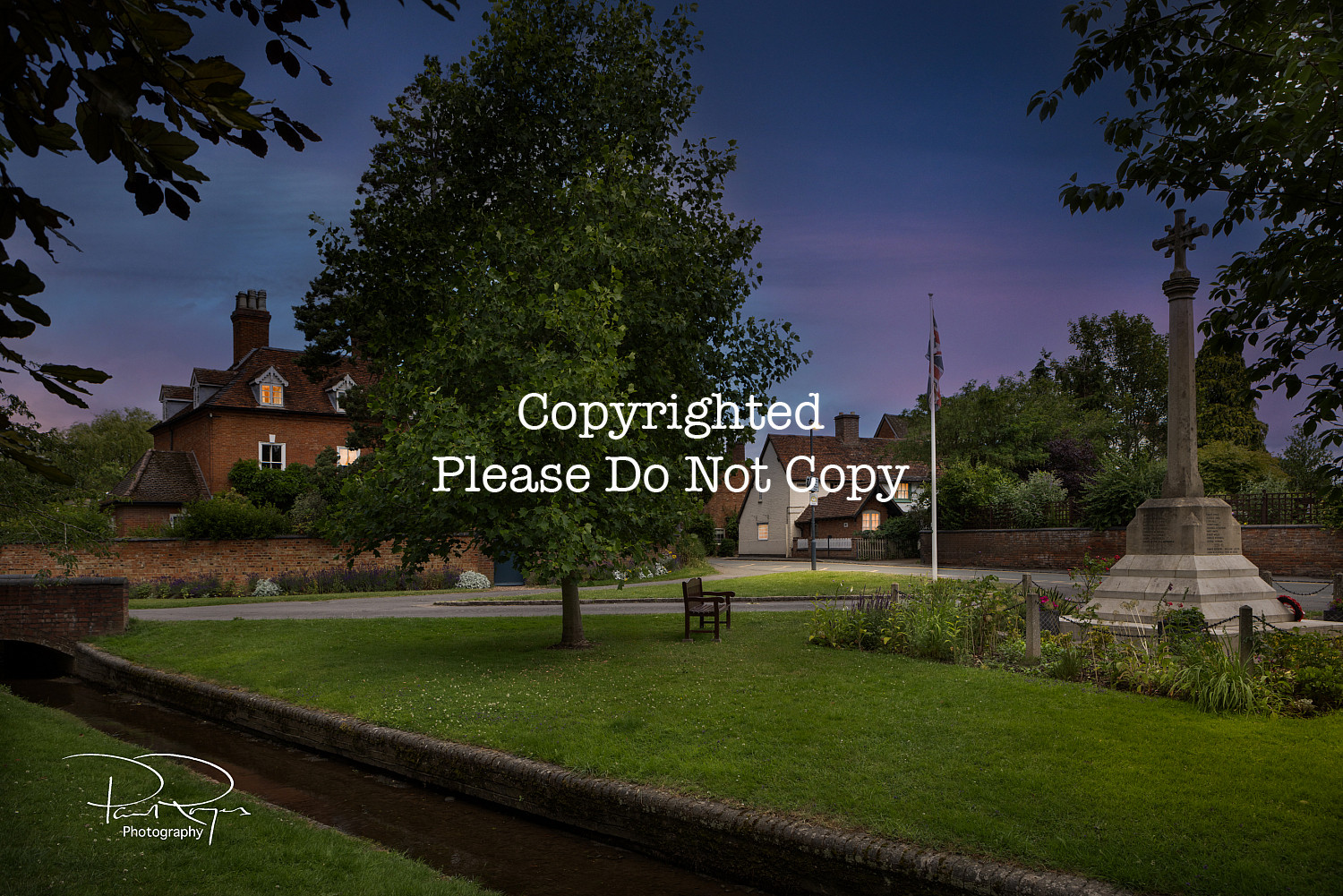 The Beeches and Memorial, Wolston