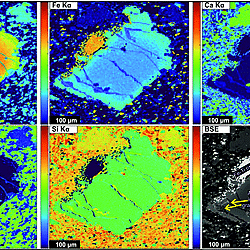 <b>Contrasting olivine alteration scenario in the Deccan Continental Flood basalt, India: Implications for Mars</b>