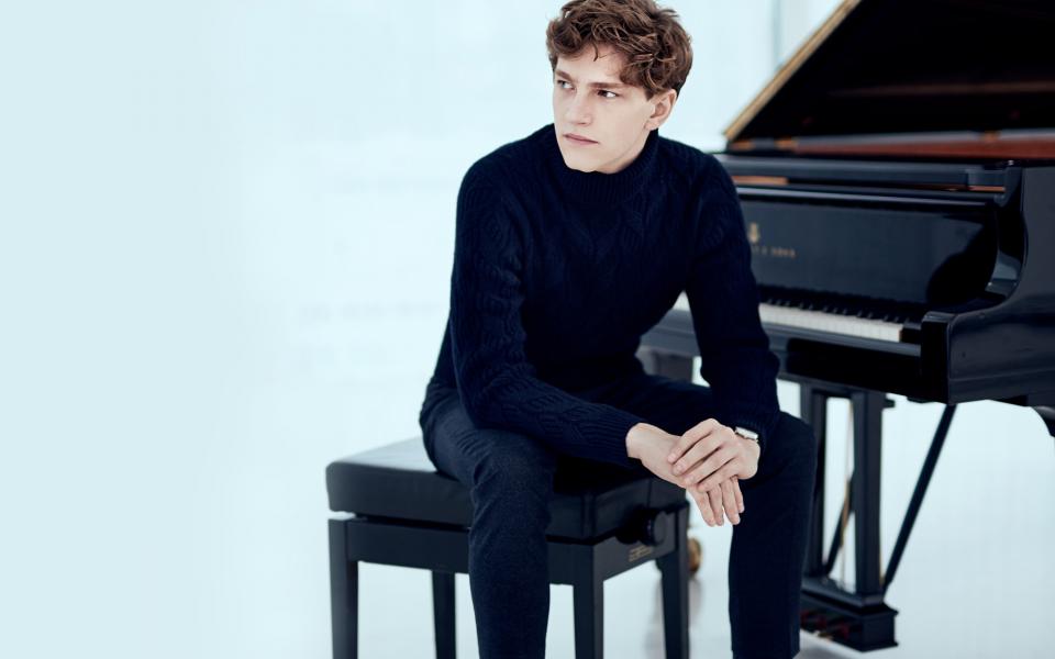 Jan Lisiecki, credit Mathias Bothor Jan Lisiecki