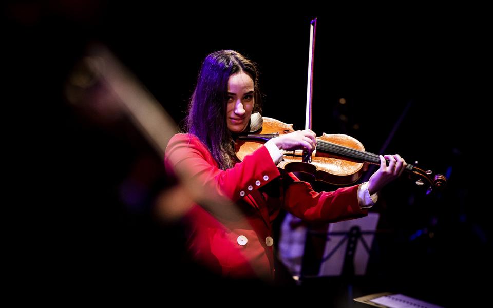 MMSF Fellow, Hear and Now, Bedford, 2019, credit Beth Walsh Picture of violinist at Hear and Now culmination performance, 2019