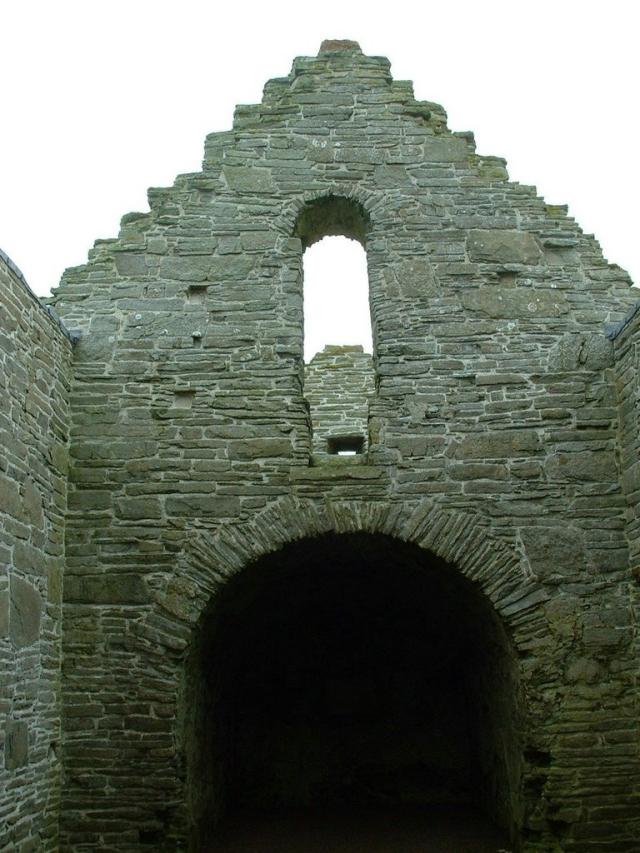 St. Magnus's Kirk, Egilsay 3/6