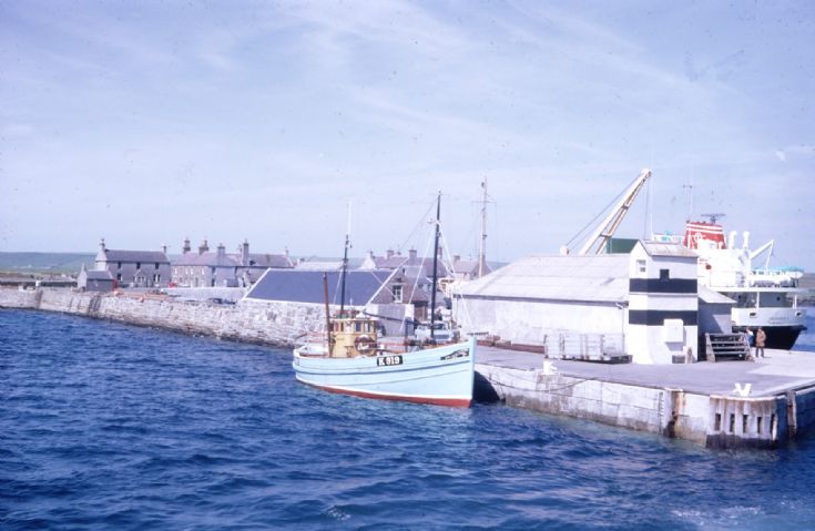 mfv 'Girl Mina' K919 - at Sanday pier.
