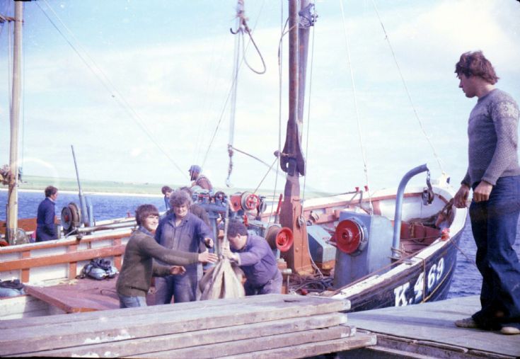 K 469
