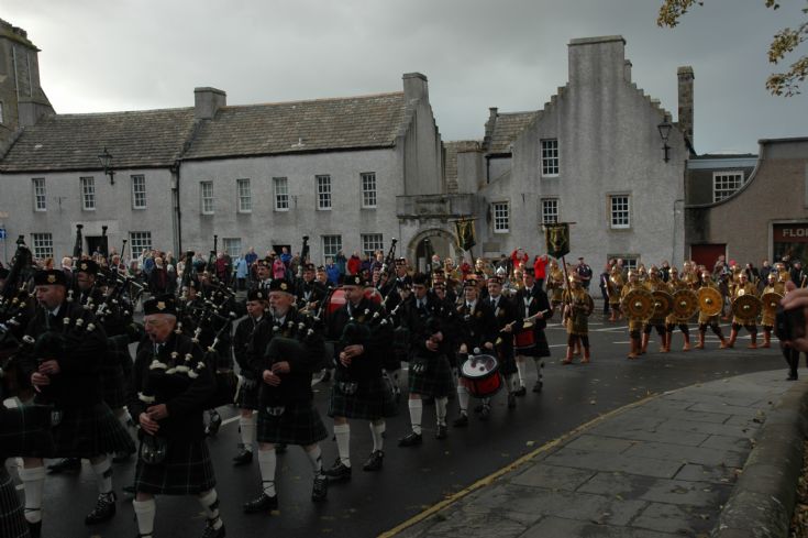 Heading for the Kirk Green