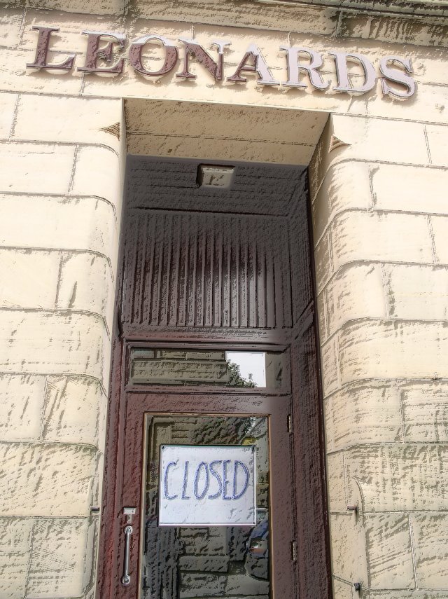 Leonards closes