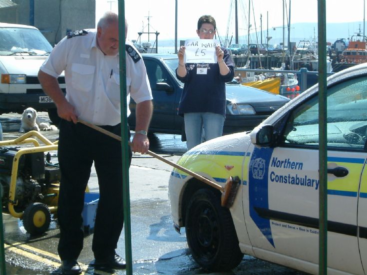 Sgt getting car ready