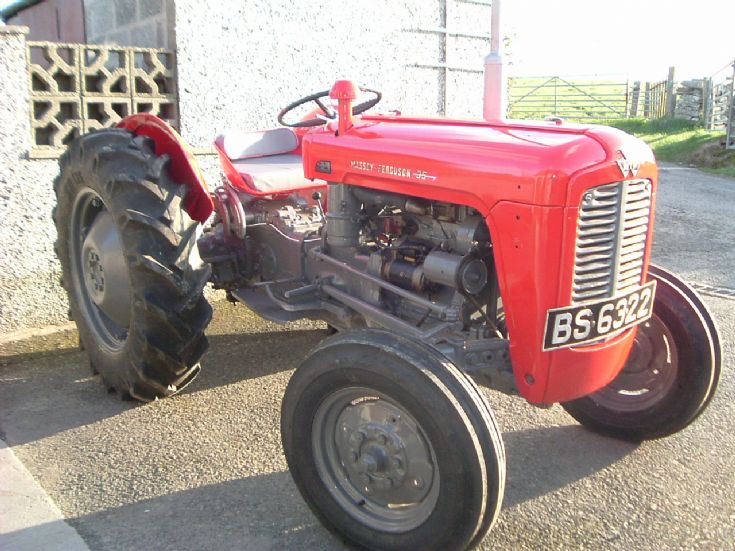 1961 MF 35