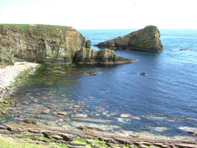 Small bay on Swona