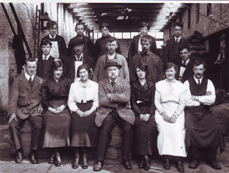 Flett & Sons staff 1916