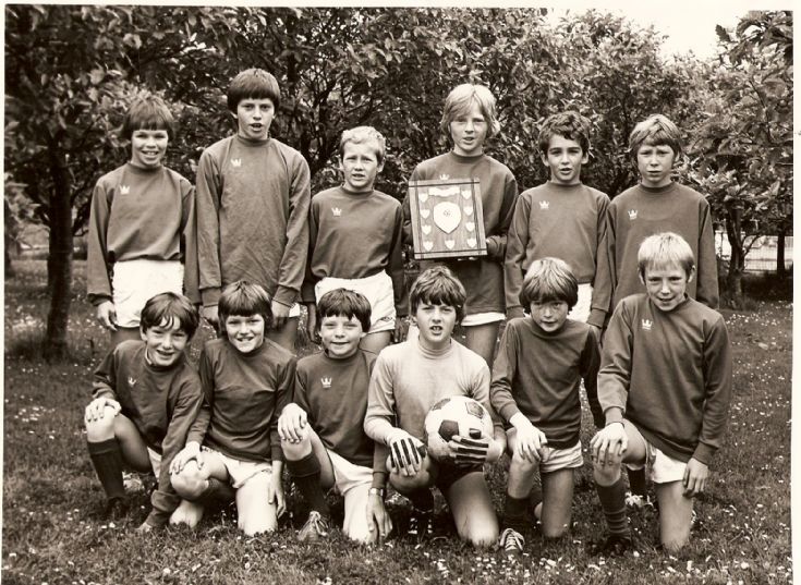 Papdale football team