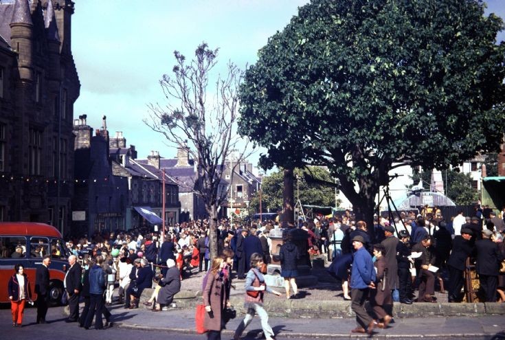St Magnus Fair, Broad Street