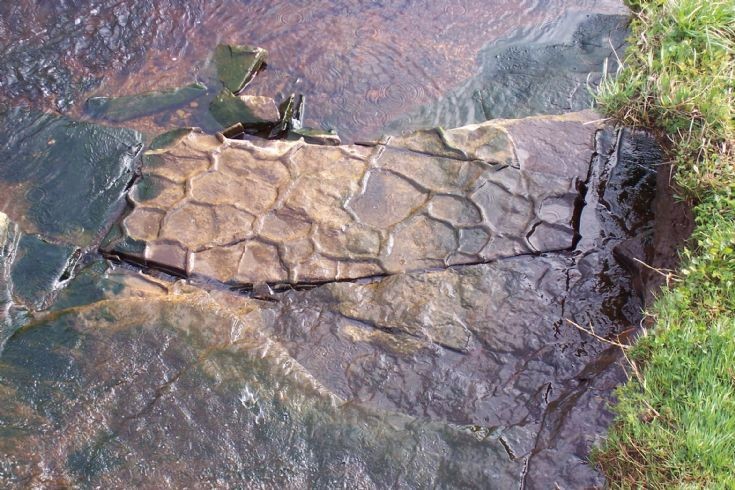 Stone patterns