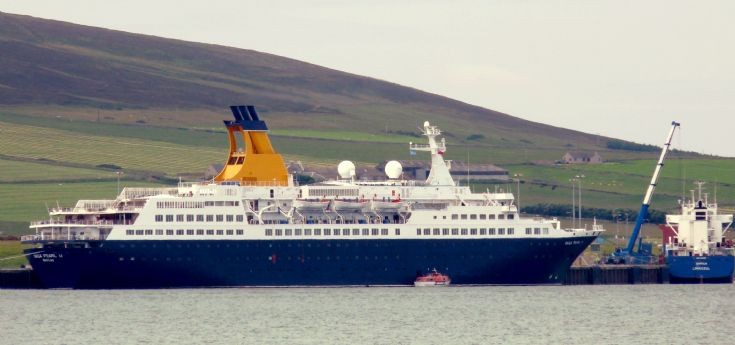Saga Pearl II at Hatston