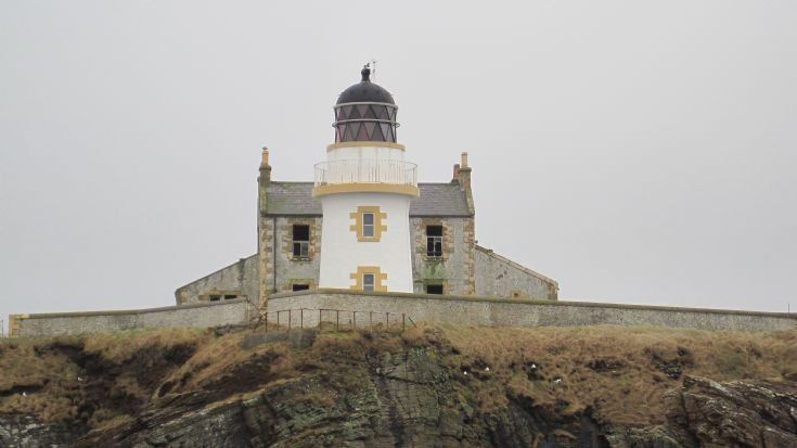 Helliar Holm Light