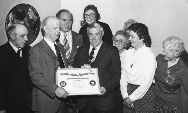 Long service recognised
