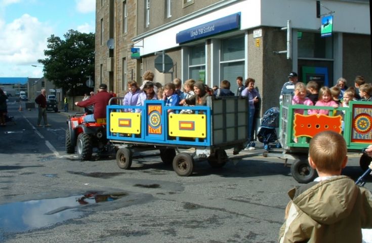 rotary train