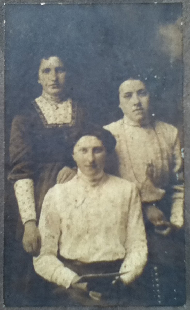 Mystery Orkney relatives