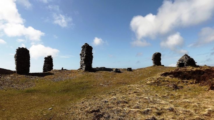 Stone Pillars above Cuween Cairn