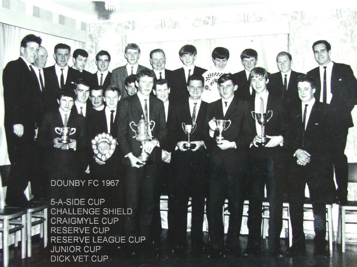 DOUNBY FC TROPHY PRESENTATION 1967