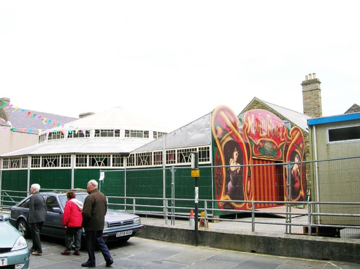 MAGFEST SPIEGELTENT 1