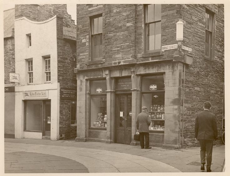 30 + 34 Bridge Street, circa 1960.