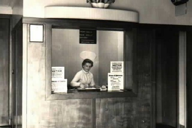 Phoenix ticket office near time of opening