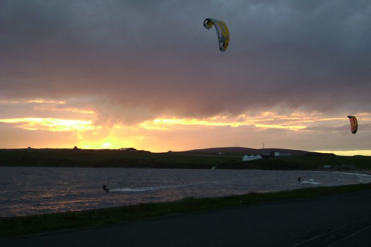 Kitesurfers at Scapa