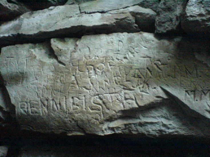 Graffiti inside Wideford cairn