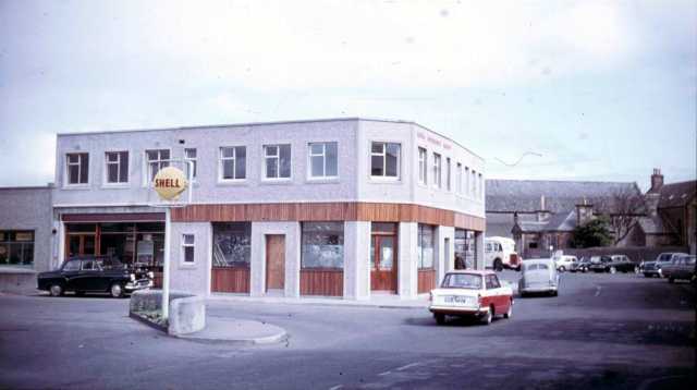 Corner of Junction Road and Burnmouth Road, 4/7