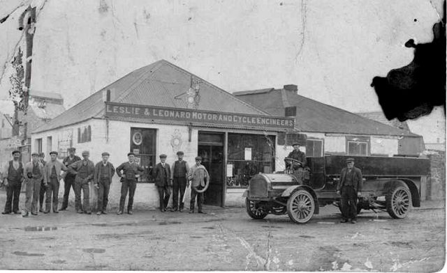 Corner of Junction Road and Burnmouth Road c.1910