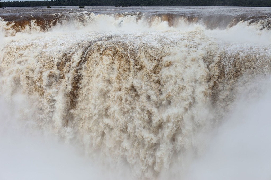 2010 116 iguazu a4 1