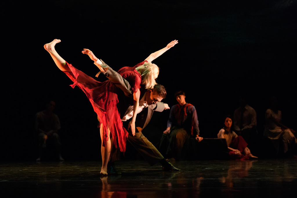 10. ghost dances %28simone damberg  wurtz adam park%29 %c2%a9 jane hobson