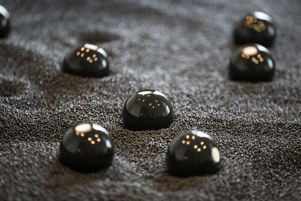 Perfume   a sensory journey through contemporary scent at somerset house. photographer   peter macdiarmid %2810%29