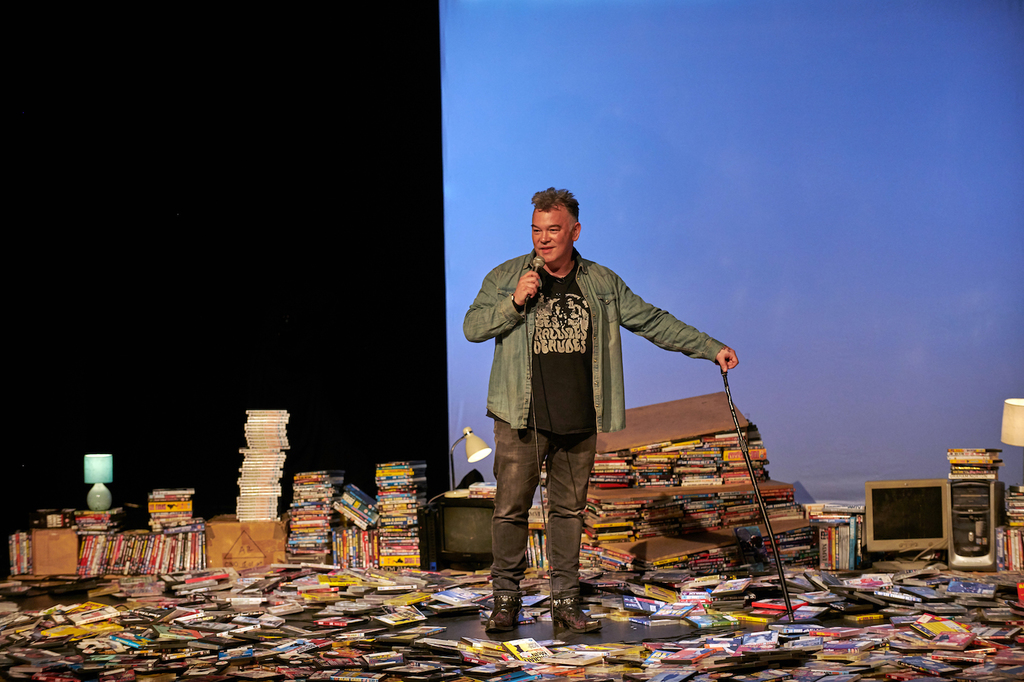 Stewart lee content provider photo by steve ullathorne 0154b