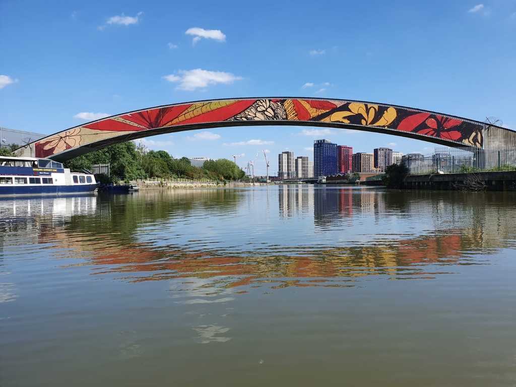 Madge gill  ukpn bridge